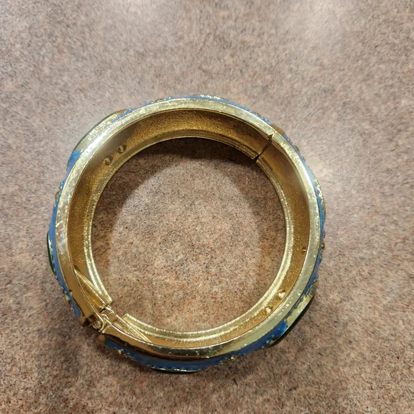 Blue, gold  and lime green bracelet. - Picture 5 of 5